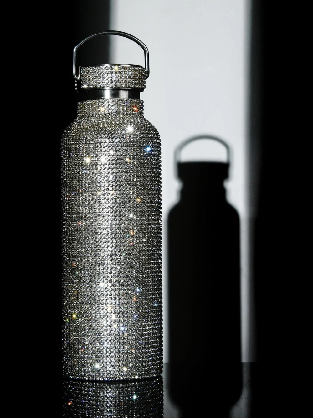 NWOT Tomo Silver Sky 25oz Water Bottle - Picture 2 of 7